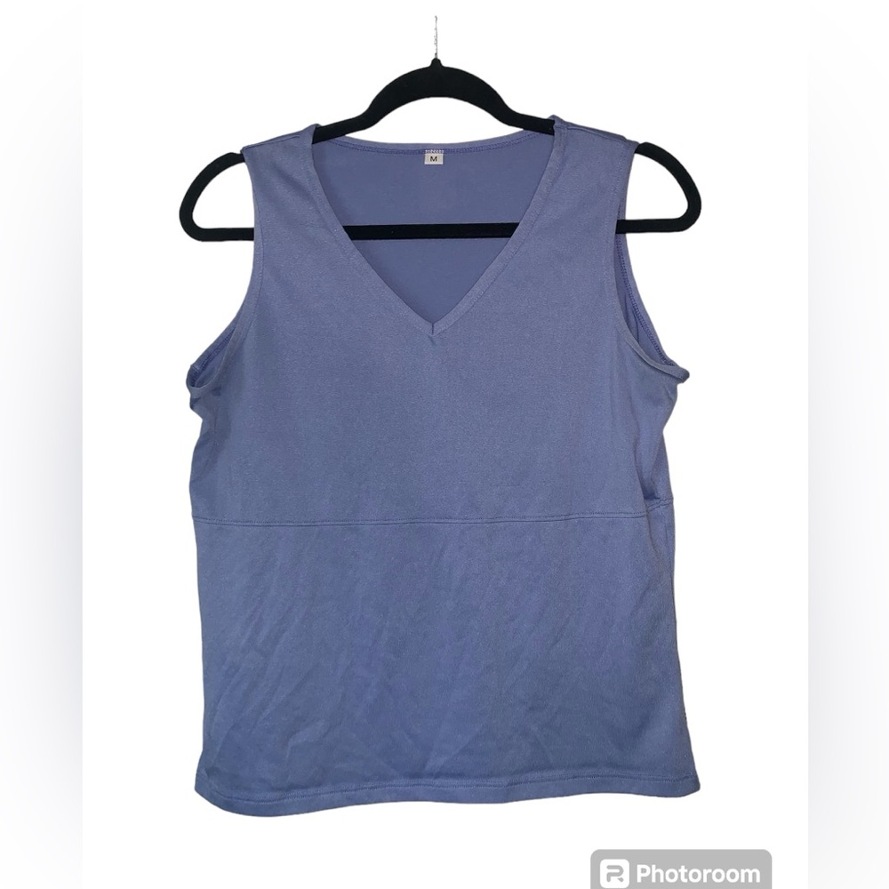 No Brand Light Blue Lightweight Super Soft V neck‎ Tank Top Size Medium